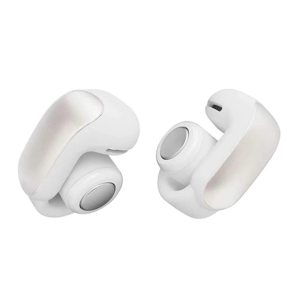 bose-ultra-open-earbuds-couteurs-clipser-oreilles-libres-openaudio-son-immersif- image 1